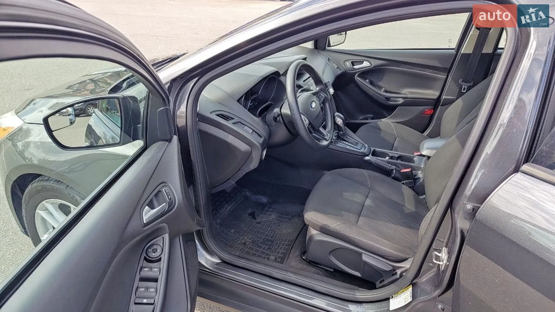 2017 Ford Focus - мініатюра 9