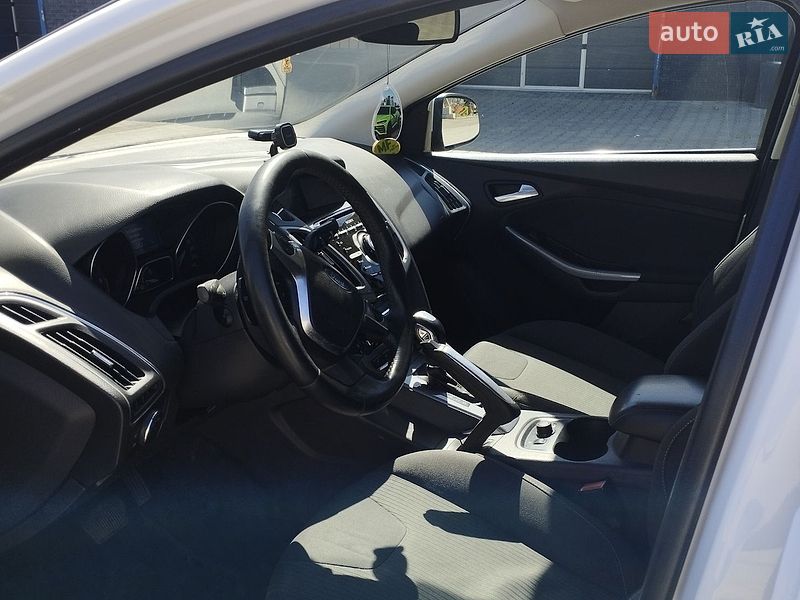 Седан Ford Focus 2011 в Киеве