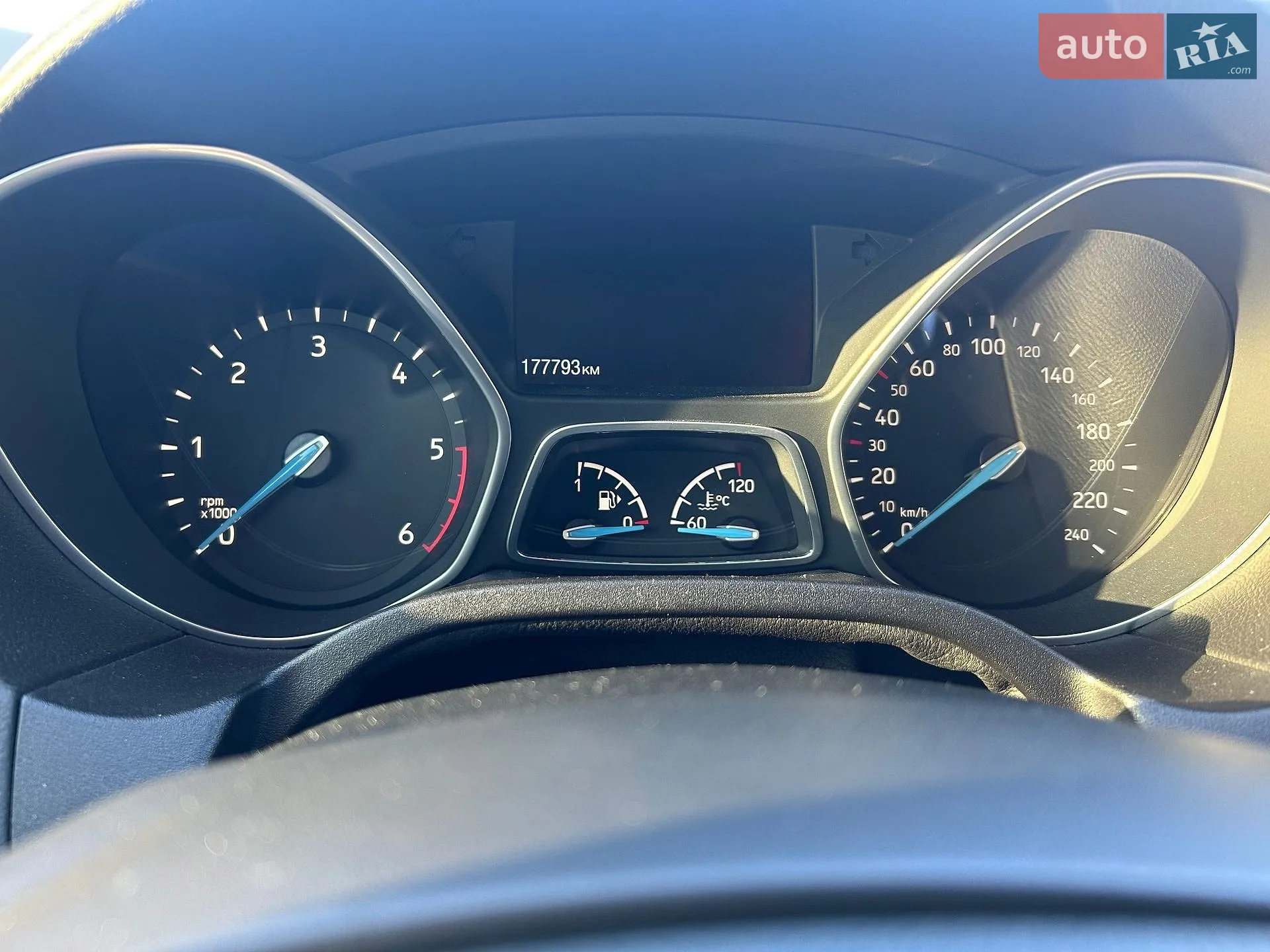 2016 Ford Focus - мініатюра 11