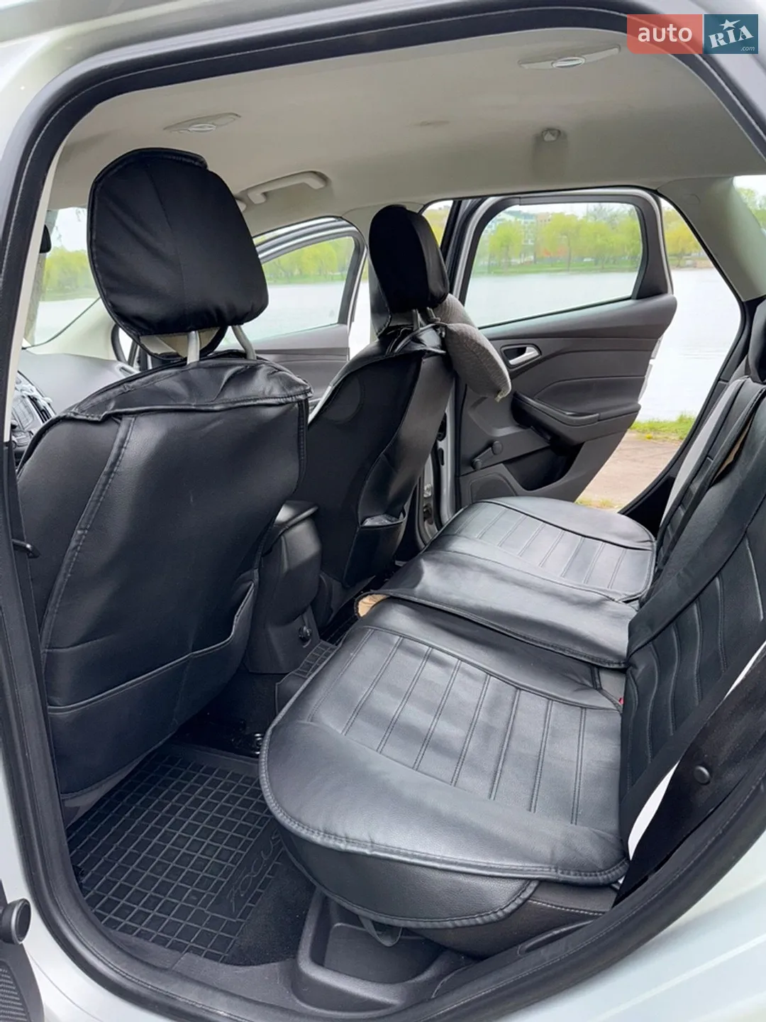 2013 Ford Focus - мініатюра 10