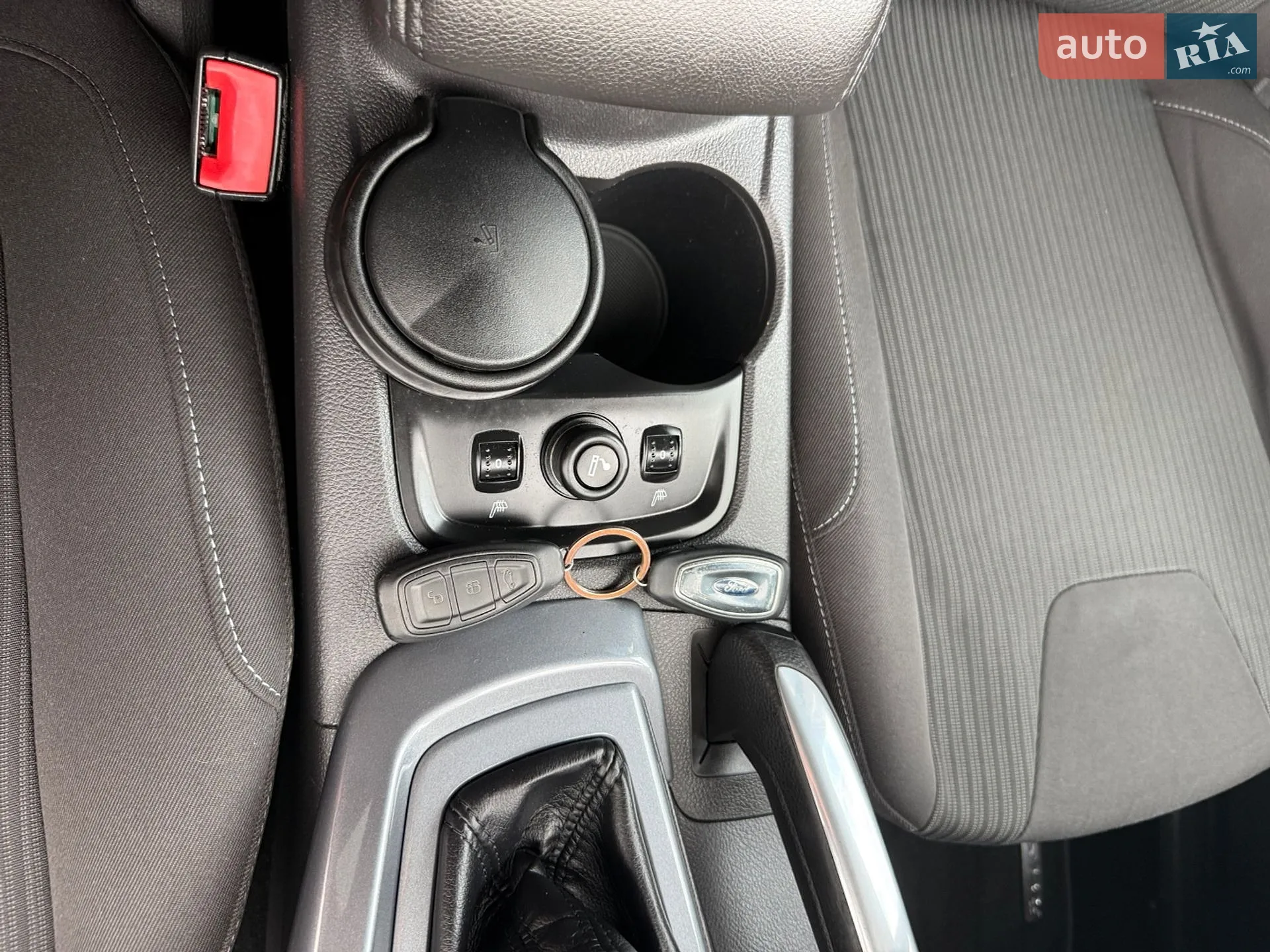2012 Ford Focus - мініатюра 28