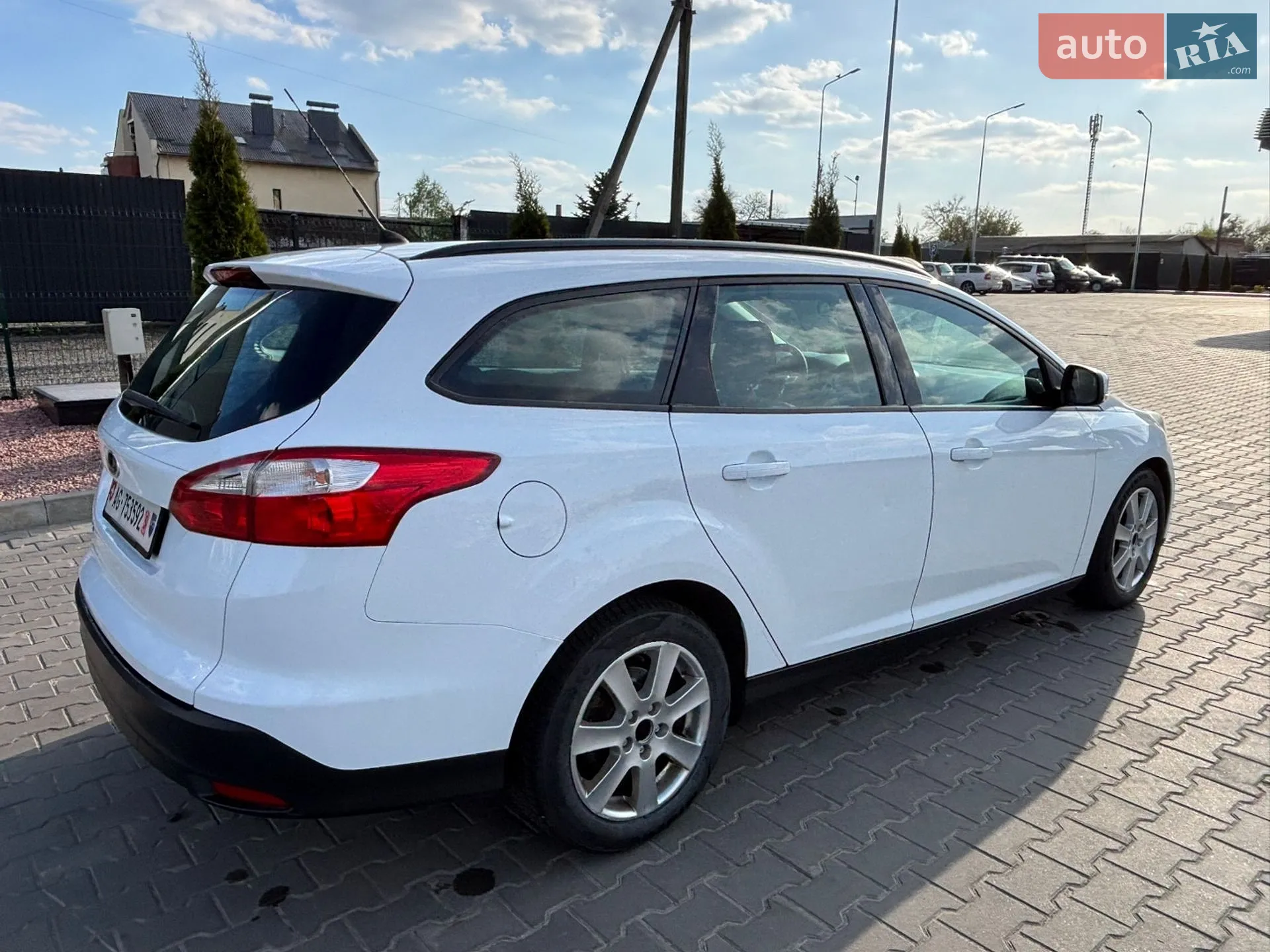 2012 Ford Focus - мініатюра 17