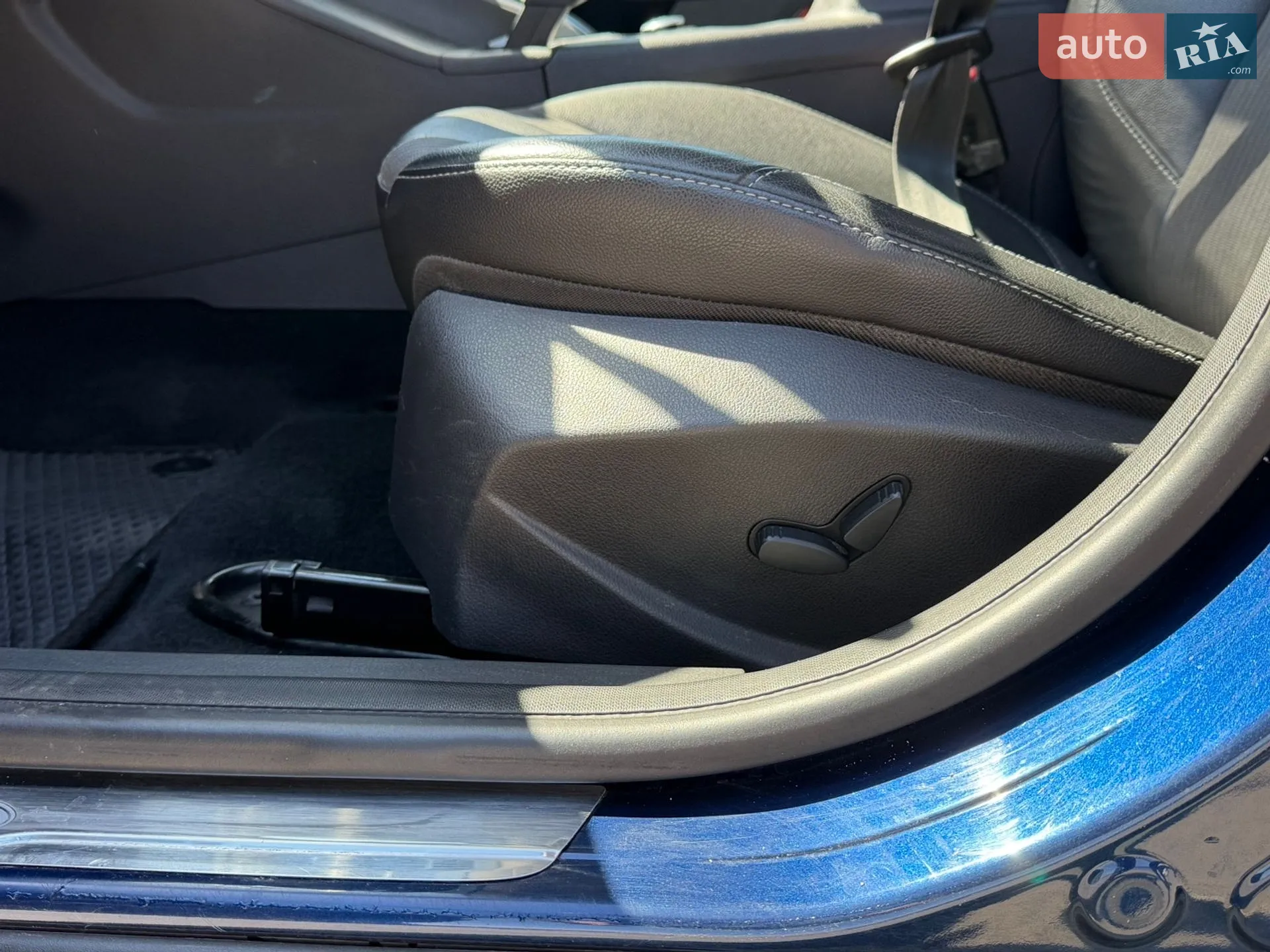2011 Ford Focus - мініатюра 11