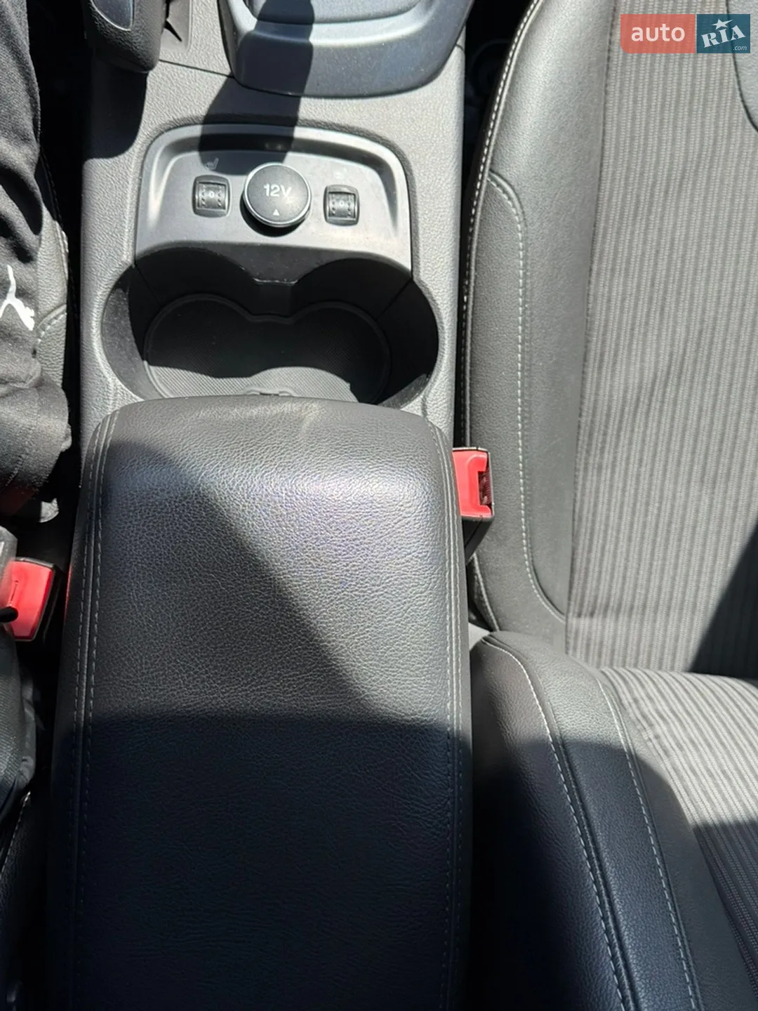 2011 Ford Focus - мініатюра 14