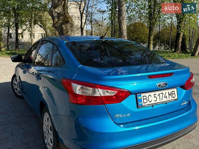 Седан Ford Focus 2012 в Львове