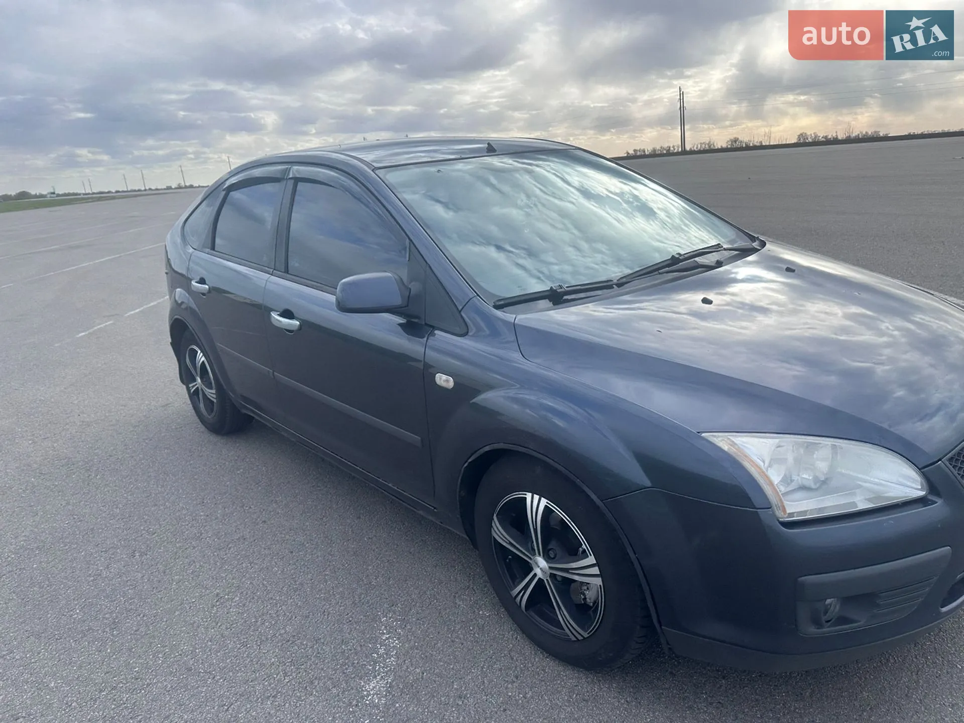 Ford Focus 2007 VIN WF05XXWPD57E89356 фото оголошення 2 з 24