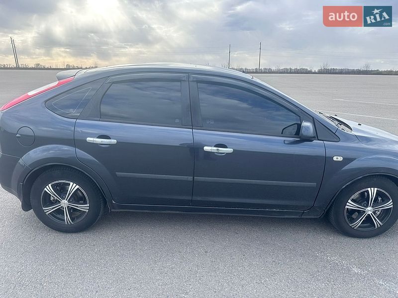 Хэтчбек Ford Focus 2007 в Белой Церкви
