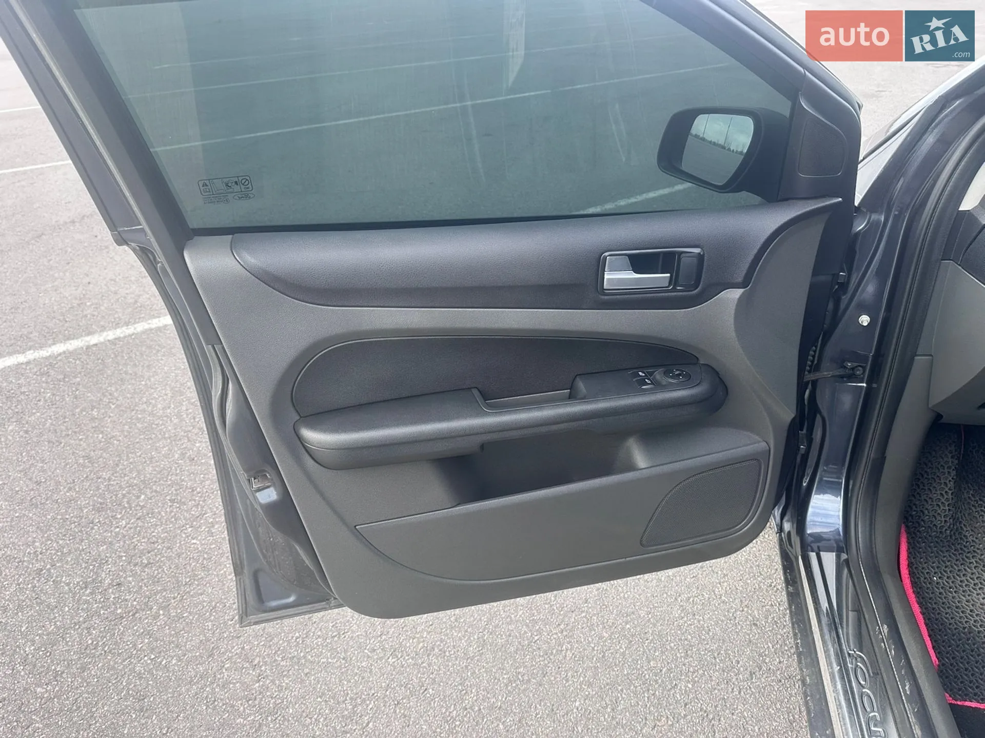 Ford Focus 2007 VIN WF05XXWPD57E89356 фото оголошення 14 з 24