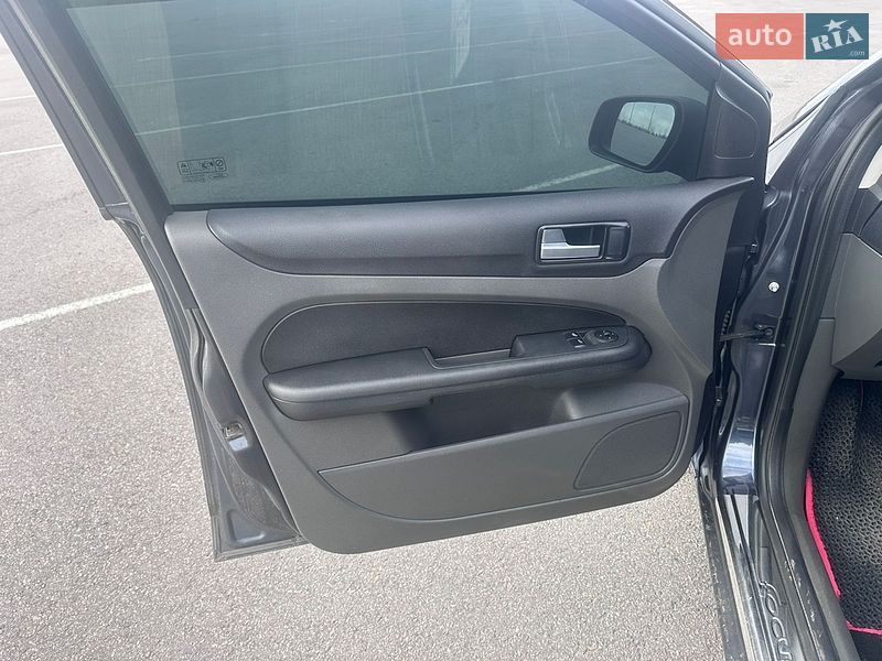 Хэтчбек Ford Focus 2007 в Белой Церкви