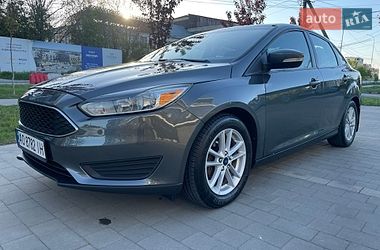 Седан Ford Focus 2017 в Ужгороді
