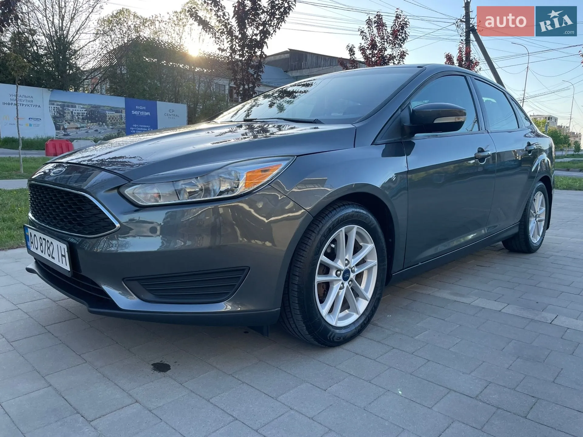 2017 Ford Focus - мініатюра 2