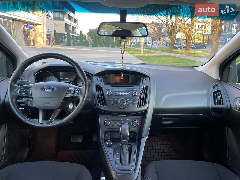 Седан Ford Focus 2017 в Ужгороде