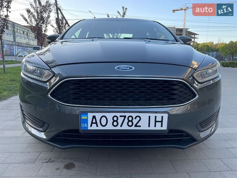 Седан Ford Focus 2017 в Ужгороде
