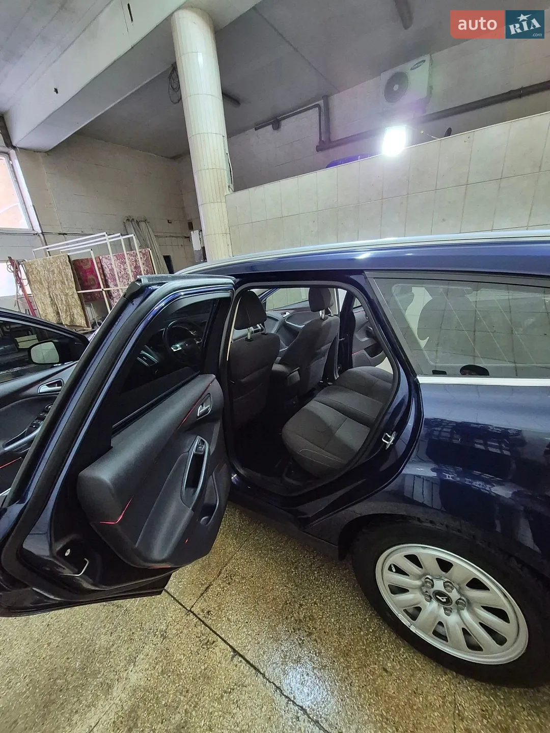 2011 Ford Focus - мініатюра 4