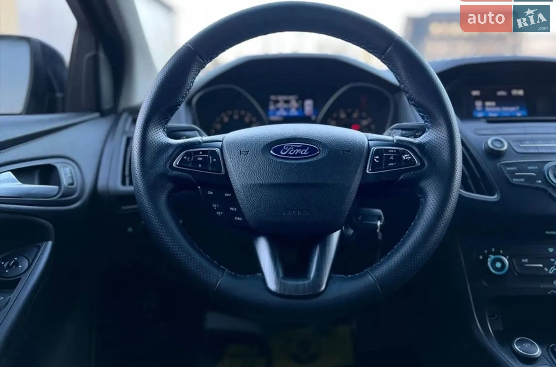 2015 Ford Focus - мініатюра 12