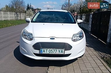 Хэтчбек Ford Focus 2012 в Ивано-Франковске