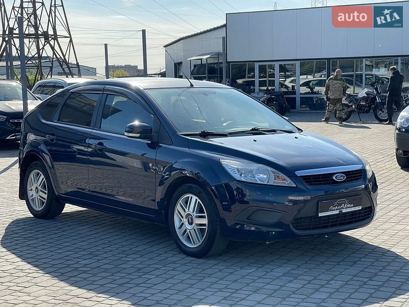 Хэтчбек Ford Focus 2008 в Мукачево