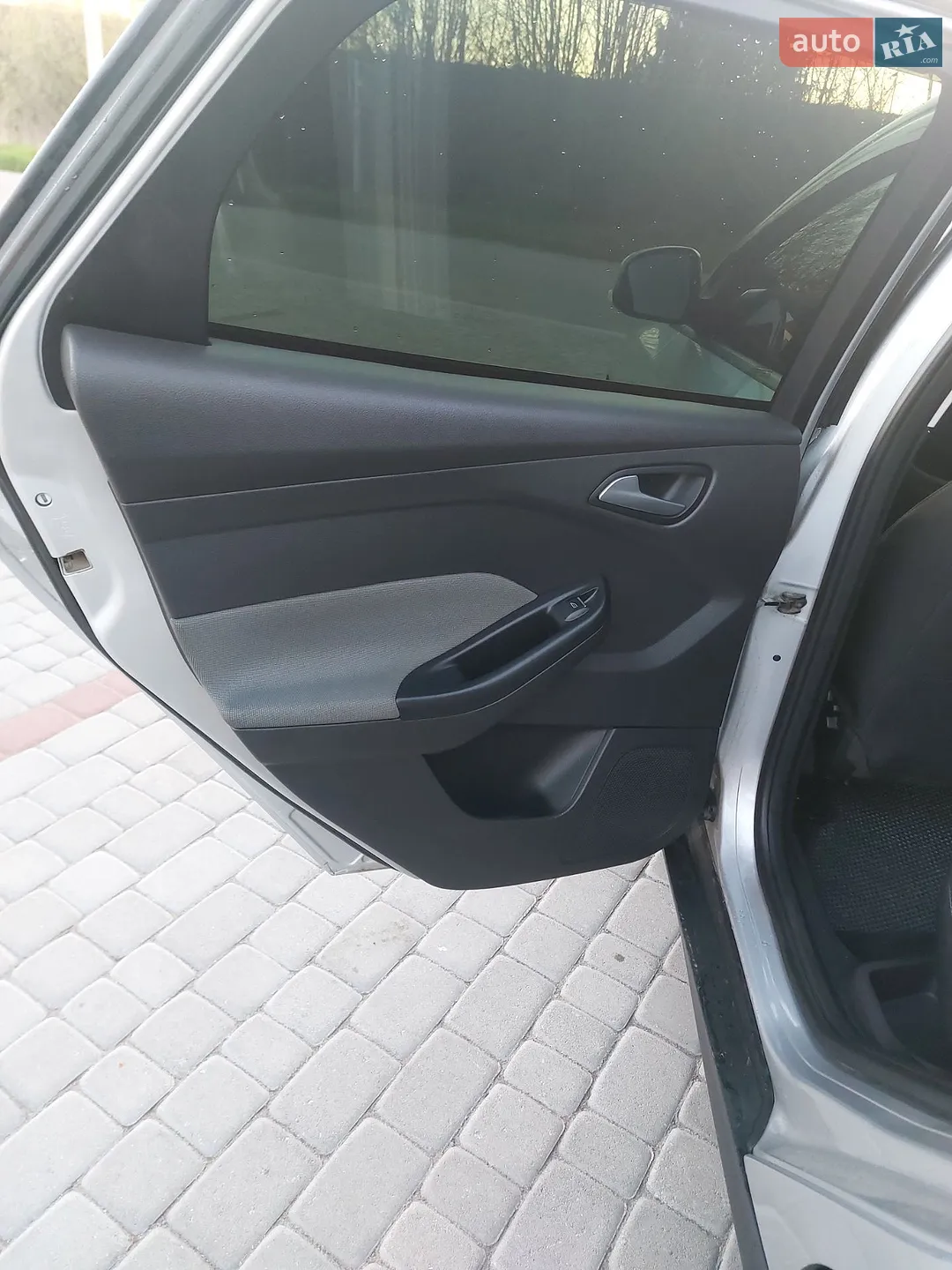 2011 Ford Focus - мініатюра 10