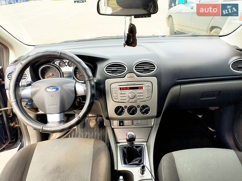 Хэтчбек Ford Focus 2008 в Прилуках