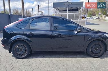Хэтчбек Ford Focus 2010 в Софиевской Борщаговке