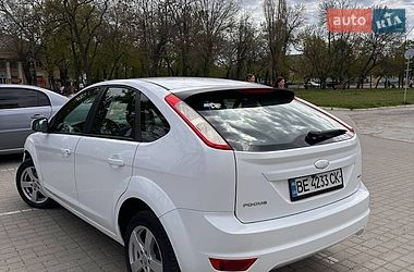 Хэтчбек Ford Focus 2008 в Вознесенске
