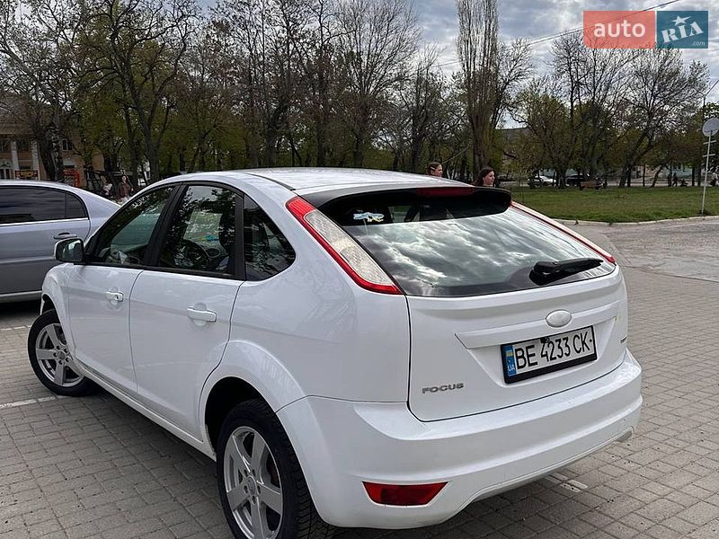 Хэтчбек Ford Focus 2008 в Вознесенске