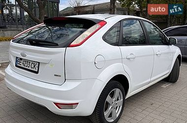 Хэтчбек Ford Focus 2008 в Вознесенске