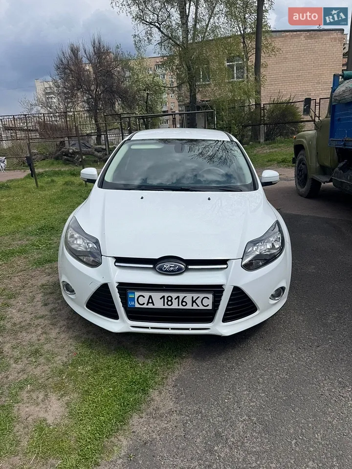 2012 Ford Focus - мініатюра 18