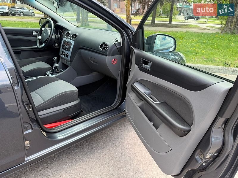 Універсал Ford Focus 2010 в Кривому Розі