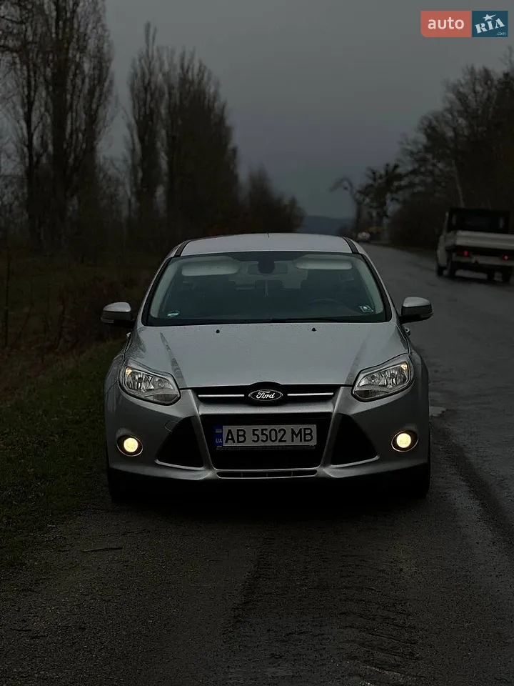 2010 Ford Focus - мініатюра 28