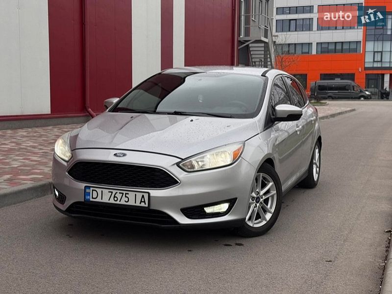 Хетчбек Ford Focus 2016 в Дніпрі