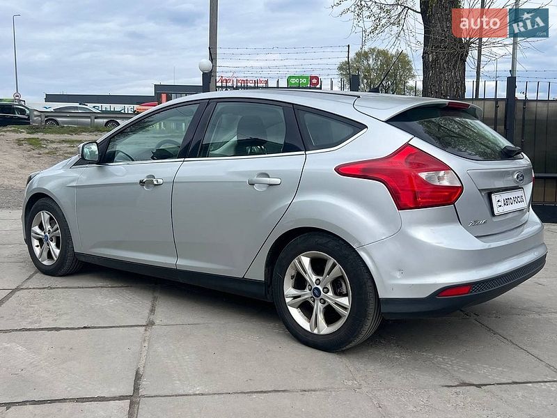 Хэтчбек Ford Focus 2013 в Киеве