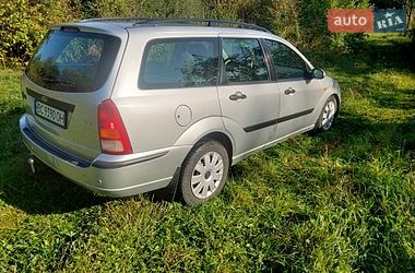 Универсал Ford Focus 2003 в Новояворовске