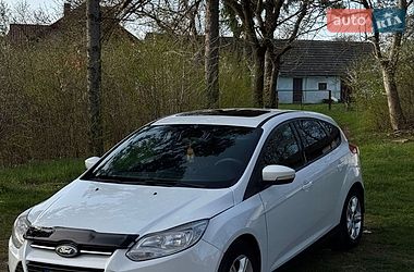 Хэтчбек Ford Focus 2014 в Черновцах