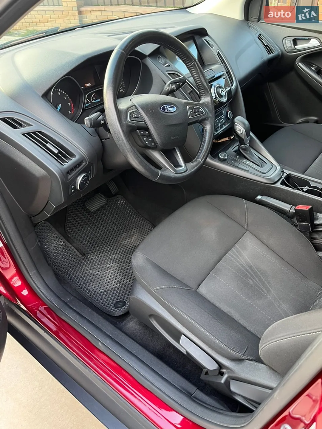 2017 Ford Focus - мініатюра 6