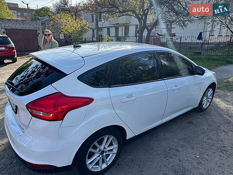 Хэтчбек Ford Focus 2016 в Черкассах