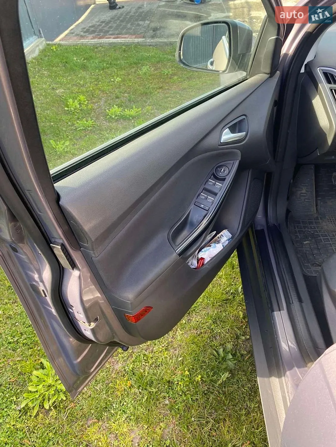 2012 Ford Focus - мініатюра 12