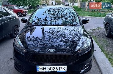 Седан Ford Focus 2015 в Измаиле