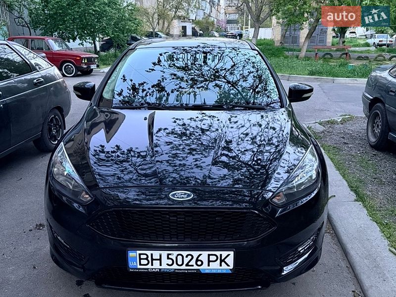 Седан Ford Focus 2015 в Измаиле