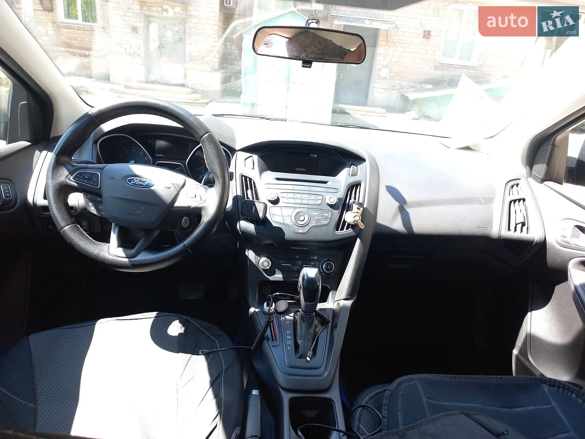 Ford Focus 2015 VIN 1FADP3F24FL273818 фото оголошення 5 з 8