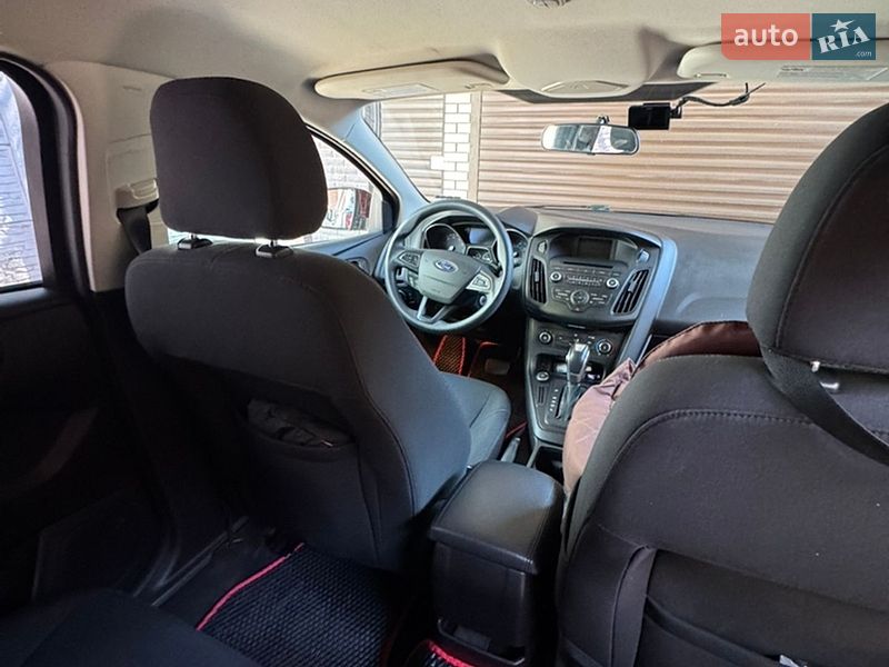 Седан Ford Focus 2015 в Киеве