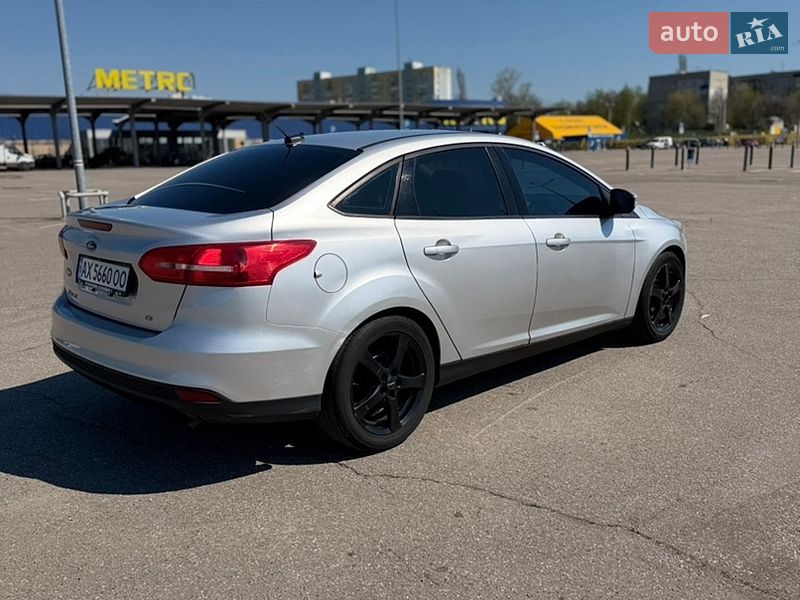 Седан Ford Focus 2015 в Харкові