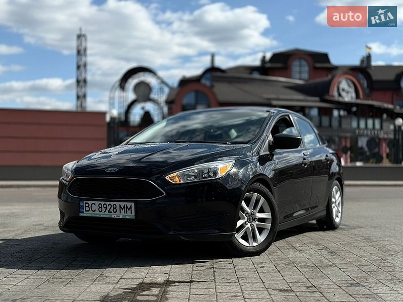 Седан Ford Focus 2015 в Дрогобичі