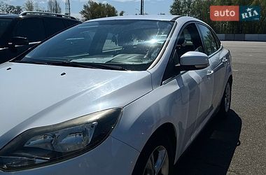 Седан Ford Focus 2012 в Софиевской Борщаговке