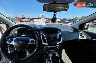 Седан Ford Focus 2012 в Софиевской Борщаговке