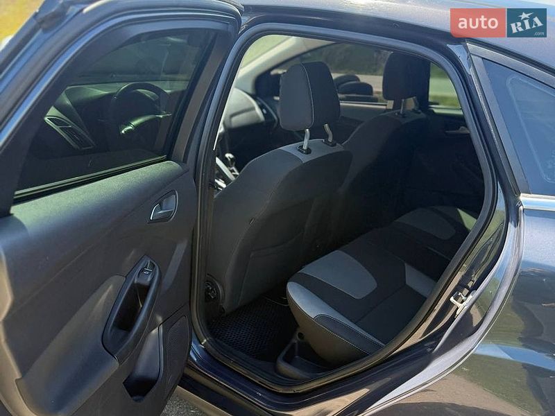 Седан Ford Focus 2012 в Одесі