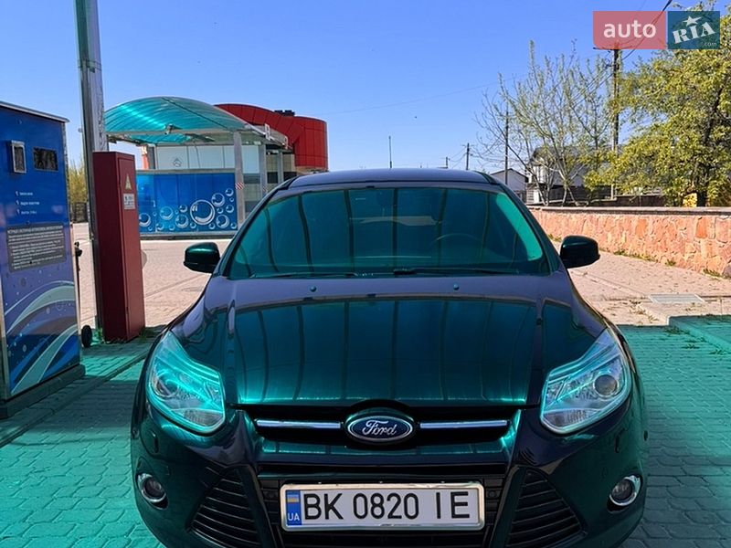 Ford Focus 2011