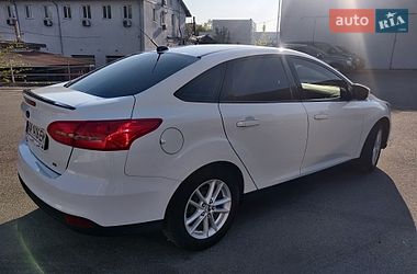 Седан Ford Focus 2015 в Киеве
