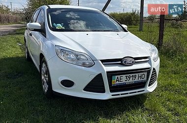 Хэтчбек Ford Focus 2014 в Першотравенске