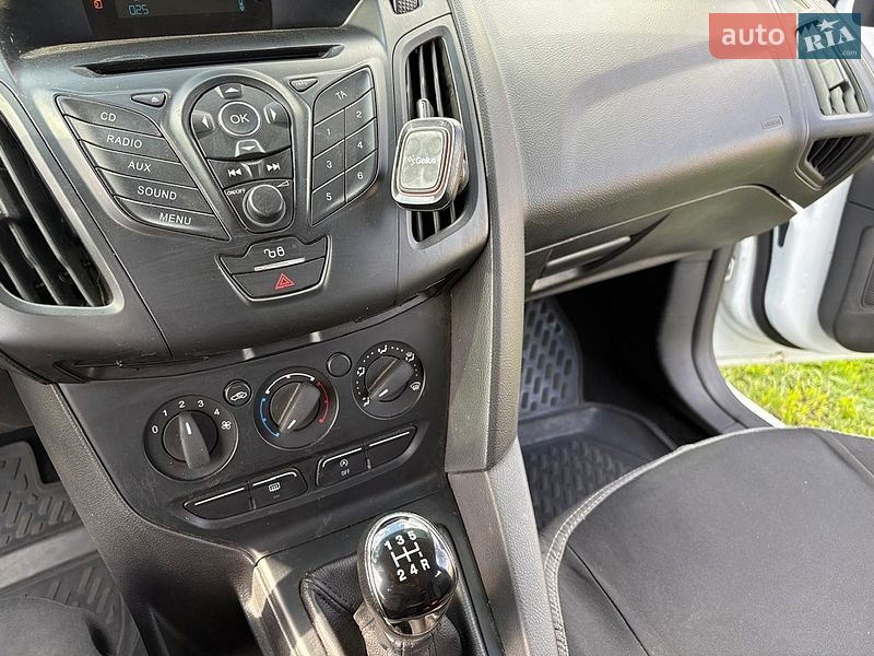 Хэтчбек Ford Focus 2014 в Першотравенске